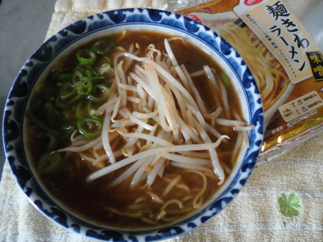 コープ 麺きわラーメン 味噌 口コミ