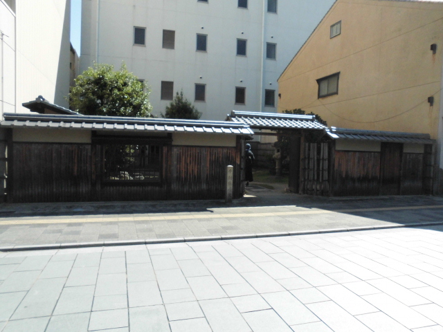 利晶の杜 千利休＆与謝野晶子 記念館 堺市 アクセス